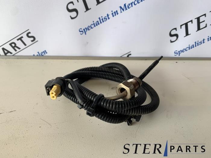 Uitlaat temperatuursensor van een Mercedes B-Klasse, Gebruikt, Provincialeweg 102
5334JK  Velddriel, Mercedes-Benz, Ophalen of Verzenden