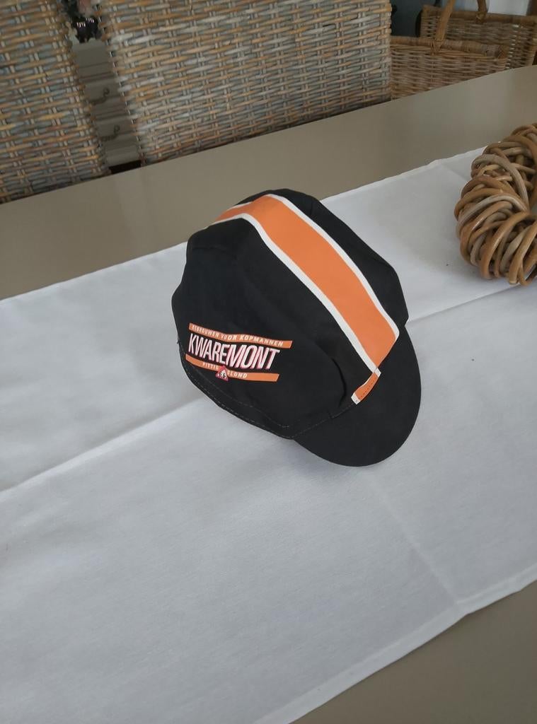 Chapeau de cycliste, Enlèvement ou Envoi, Neuf, 57 cm (M, 7⅛ pouces) ou moins, Casquette