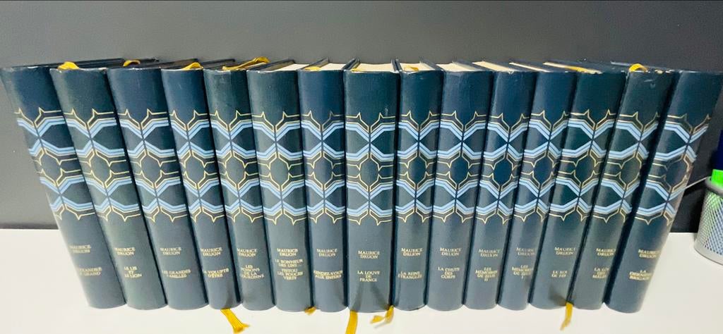 Collection de 15 volumes de Maurice DRUON, Gelezen