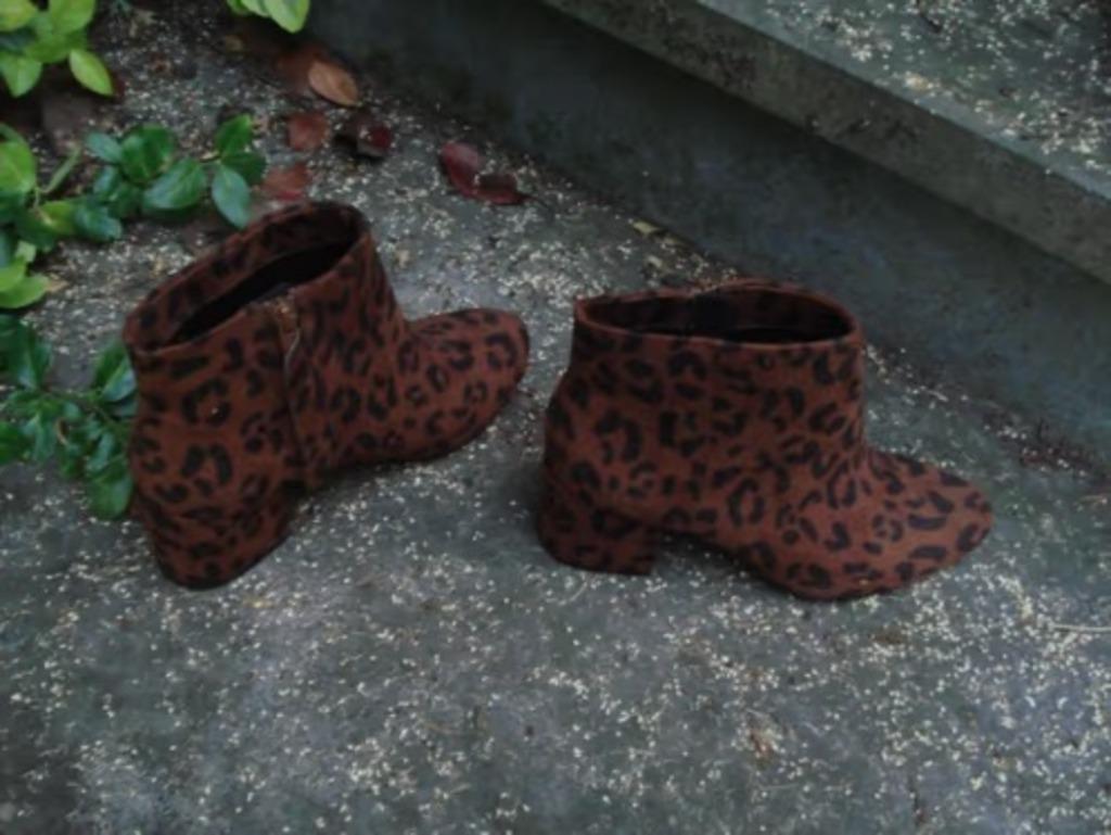 Nouvelles bottes à talons carrés de luxe à imprimé tigre, li, Neuf, Autres couleurs, Boots et Botinnes, Envoi