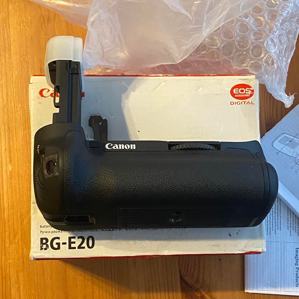 Canon BG-E20, batterie grip, Canon 5D Mk4 *neuf, TV, Hi-fi & Vidéo, Enlèvement ou Envoi, Comme neuf
