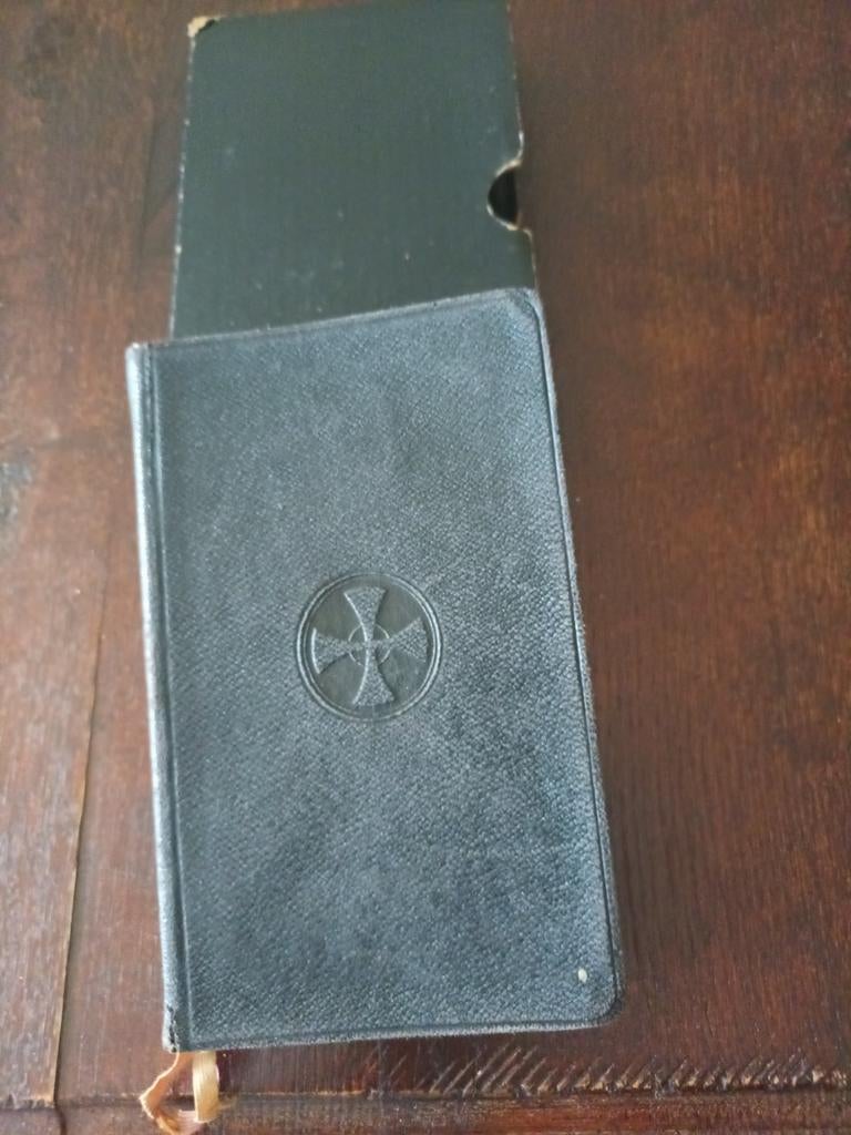 Heel oude missaal (1919), Ophalen of Verzenden, Zo goed als nieuw