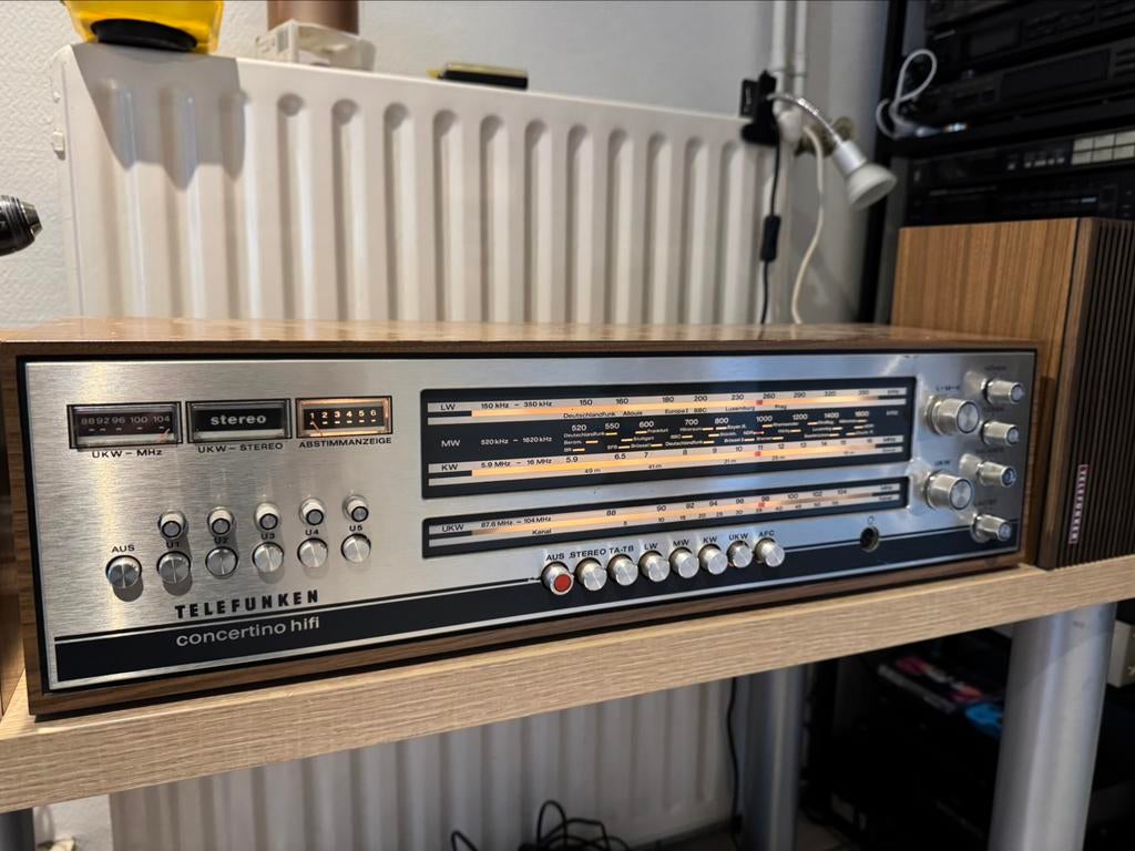 Telefunken concertino hifi met de orginele losse speakers, Antiek en Kunst, Ophalen of Verzenden