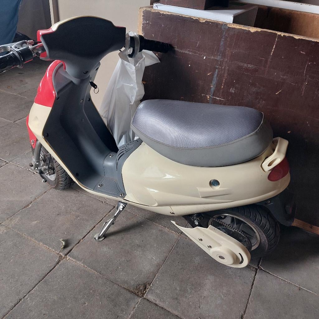 Kinderscooter, Ophalen, Zo goed als nieuw