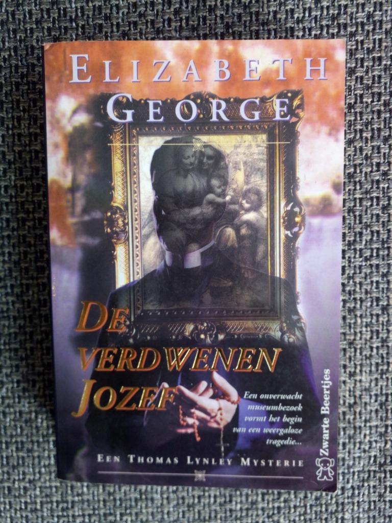 Elizabeth George - De verdwenen Jozef (Thomas Lynley) - 4 ex, Boeken, Detectives, Gelezen, Ophalen of Verzenden