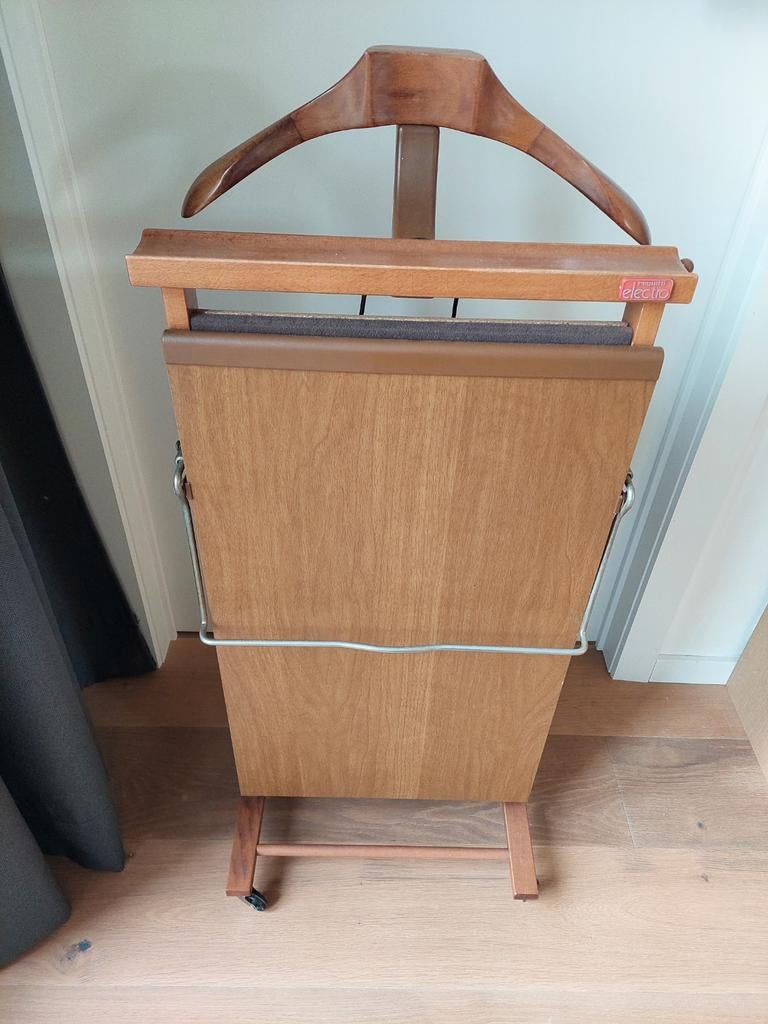 Antieke kleerhanger met verwarming, Huis en Inrichting, Woonaccessoires | Kapstokken, Ophalen, Zo goed als nieuw