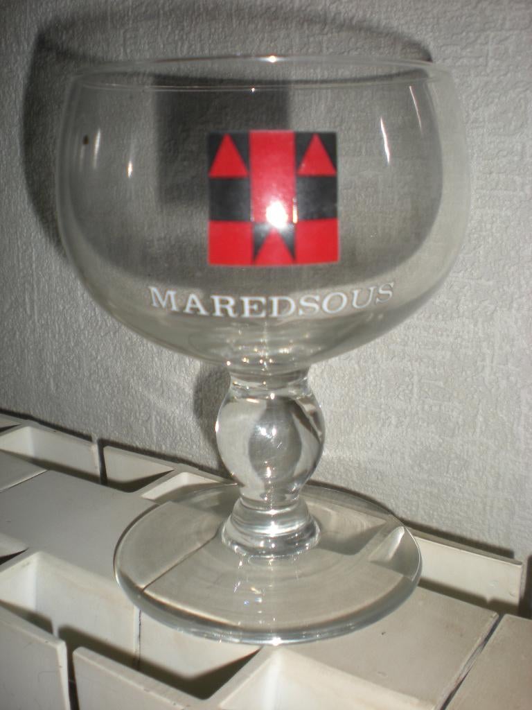 MAREDSOUS ancien (Nr 1), Enlèvement ou Envoi, Comme neuf, Verre ou Verres