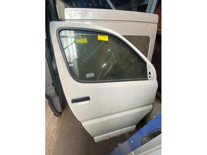 Portier 4Deurs rechts-voor van een Toyota Hiace (ONB), Gebruikt, -, Deur, -