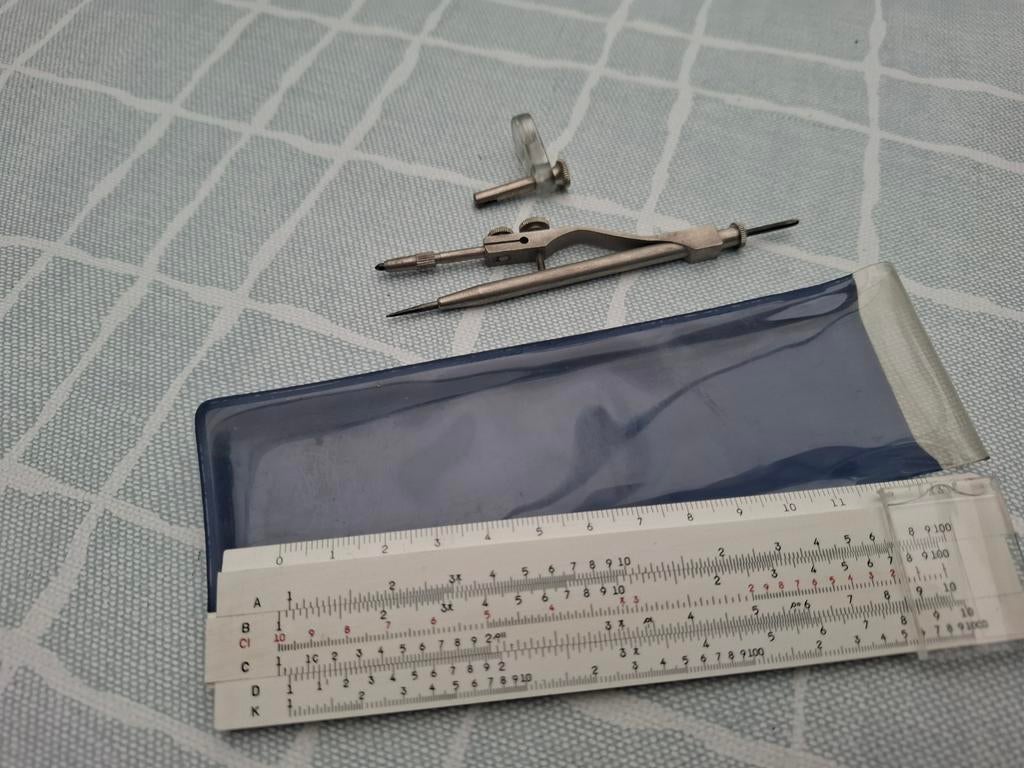 Passer en meetlat €5, Diversen, Schoolbenodigdheden, Ophalen of Verzenden