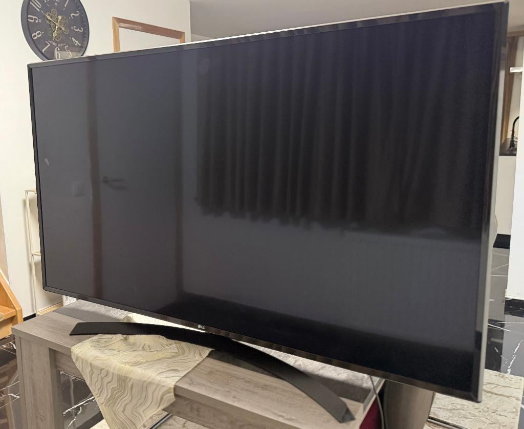 LG 55" (139 cm) | 4K UHD TV | IPS Display Active HDR, Ophalen, 100 Hz, 100 cm of meer, Full HD (1080p)
