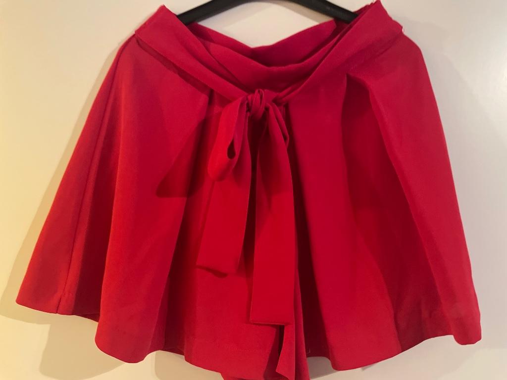 Short Zara maat M, Kleding | Dames, Maat 38/40 (M), Kort, Zara, Ophalen of Verzenden