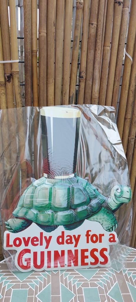 Objet de collection Guinness Turtle neuf dans son emballage, Enlèvement ou Envoi, Neuf, Panneau, Plaque ou Plaquette publicitaire