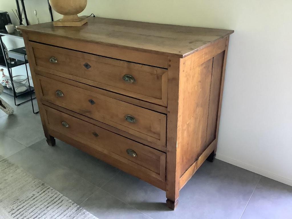 Commode ancienne 3 tiroirs, 3 ou 4 tiroirs, Enlèvement, Utilisé, 100 à 150 cm