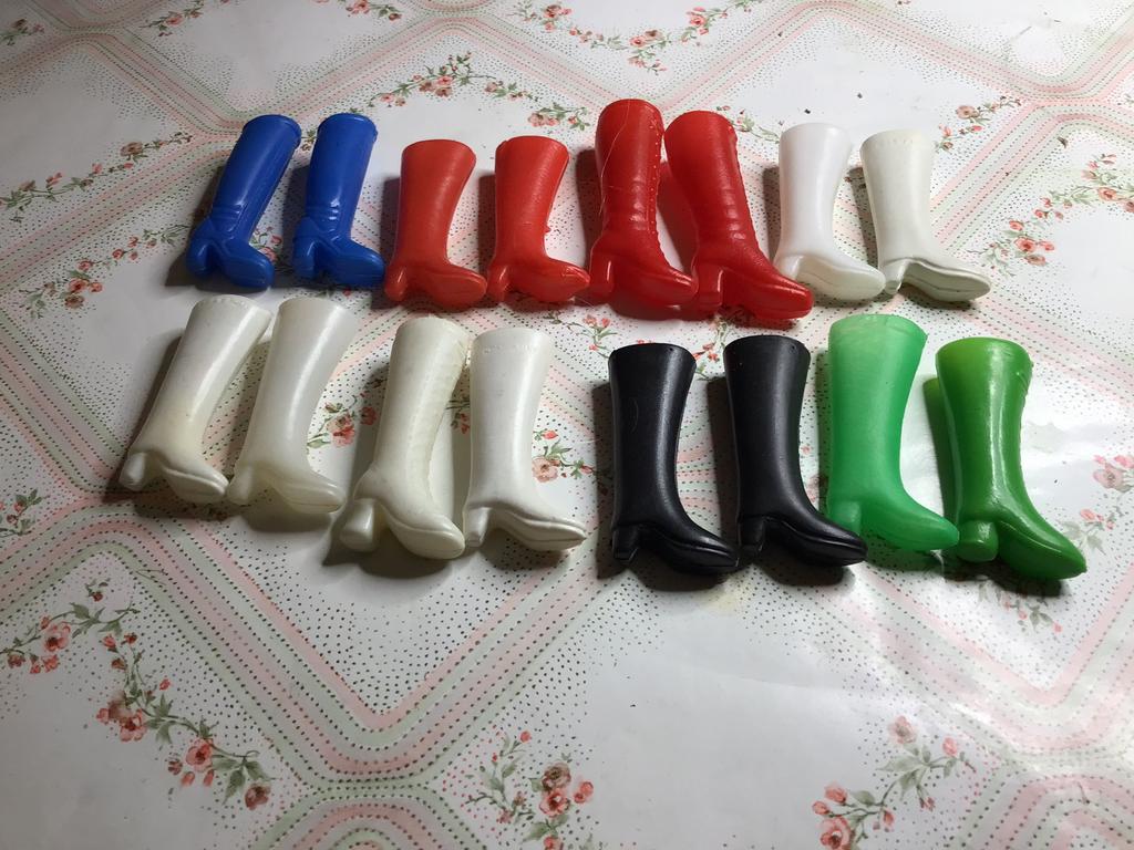 Bottes pour poupée barbie, sindy ou autre…., Enlèvement ou Envoi, Comme neuf