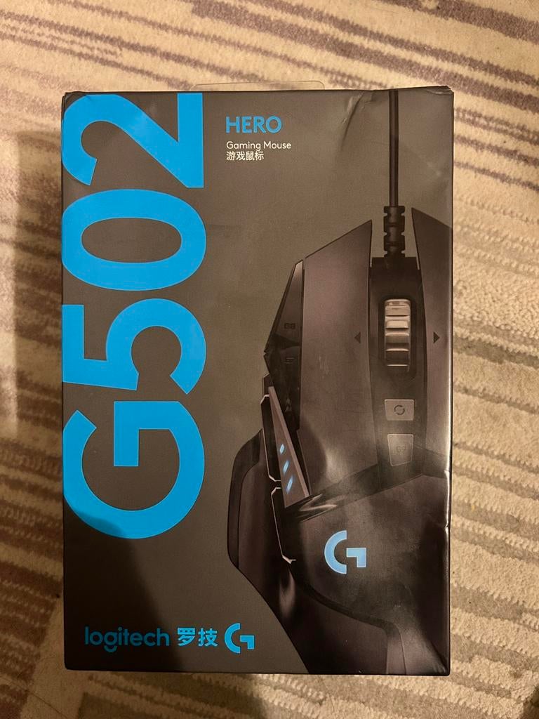 NOUVEAU Logitech G502 HERO, Enlèvement, Comme neuf, Souris