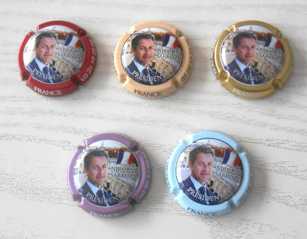 5 champagne capsules - Nicolas Sarkozy - 7 euro de capsule, Ophalen of Verzenden
