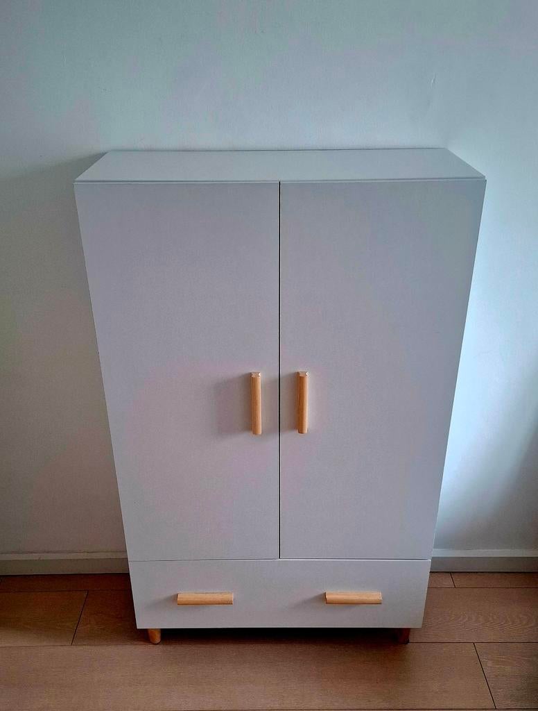 Kast voor babyspullen te koop, Enlèvement