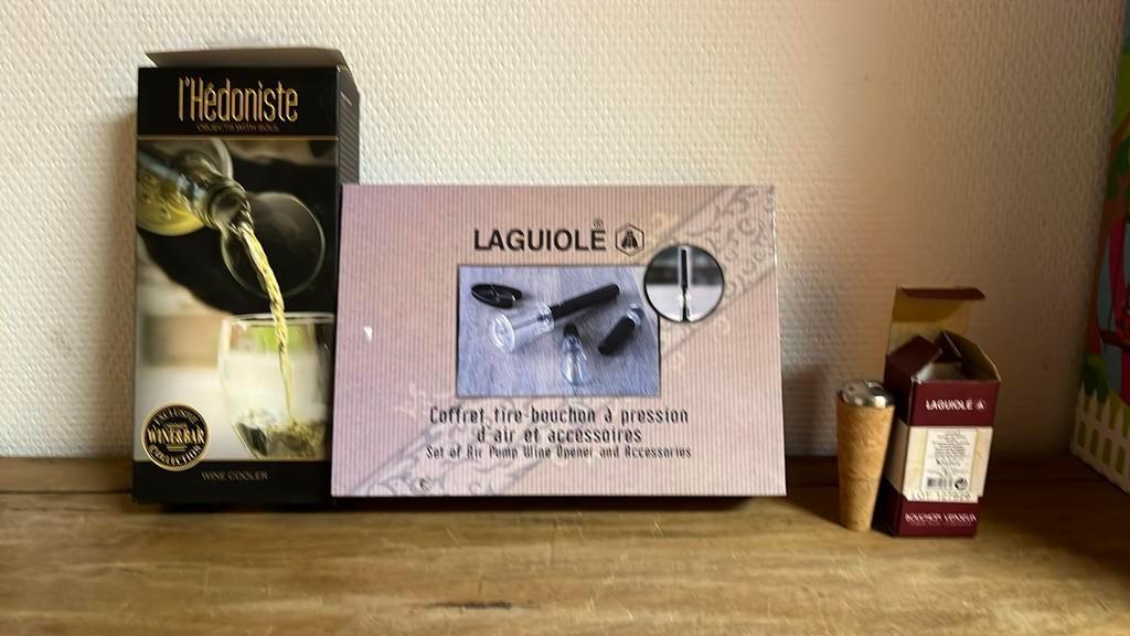 Laguiole tire bouchon a pression d air bouchon verseur, Verzamelen, Ophalen of Verzenden, Nieuw, Overige typen
