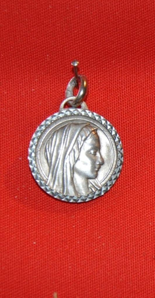 medaille religieuse (x2007), Enlèvement ou Envoi, Utilisé, Bijoux, Christianisme | Catholique