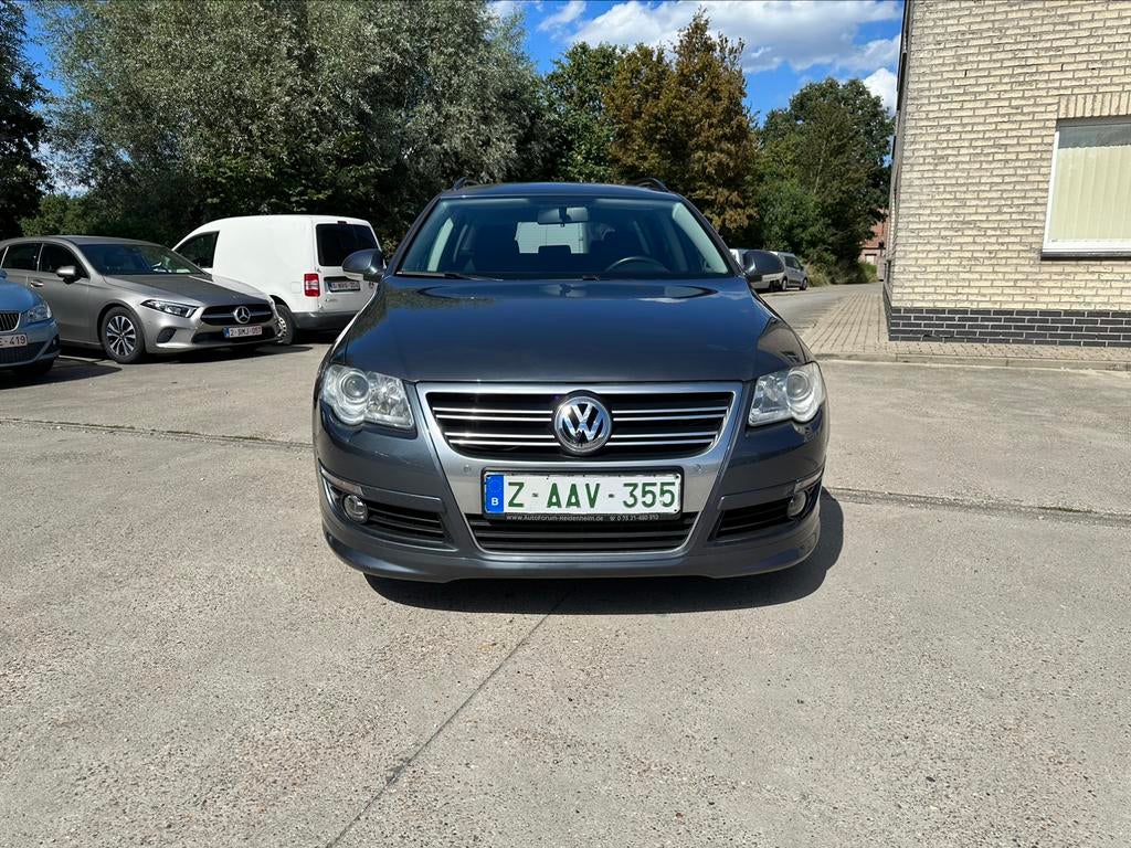 VW PASSAT 1.4TFSI R’LINE NIEUWE STAAT VAN 2011EURO5 AIRCO, Auto's, Euro 5, USB, Zwart, Bedrijf