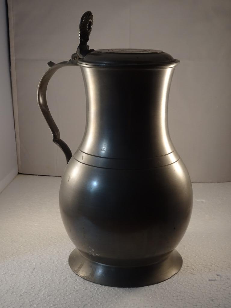 CARAFE ET CHOPES EN ETAIN, Antiquités & Art, Enlèvement ou Envoi