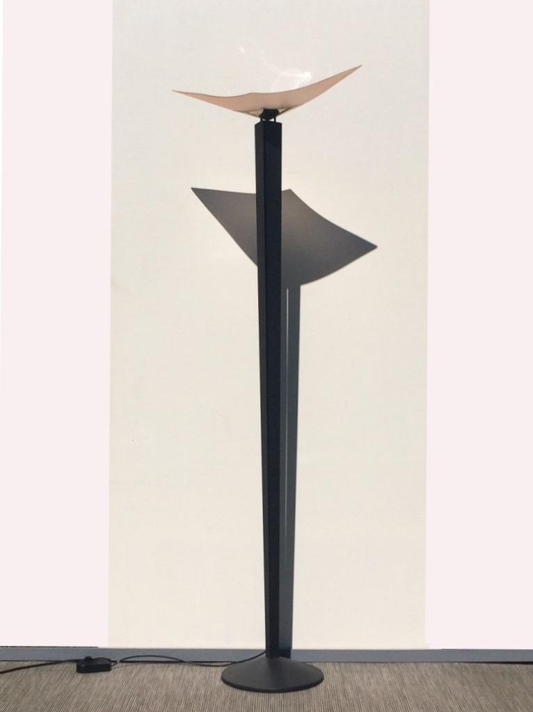 LUXO Design < Vintage 80s >  Vloerlamp, Huis en Inrichting, Lampen | Vloerlampen, Ophalen of Verzenden, Zo goed als nieuw, Glas