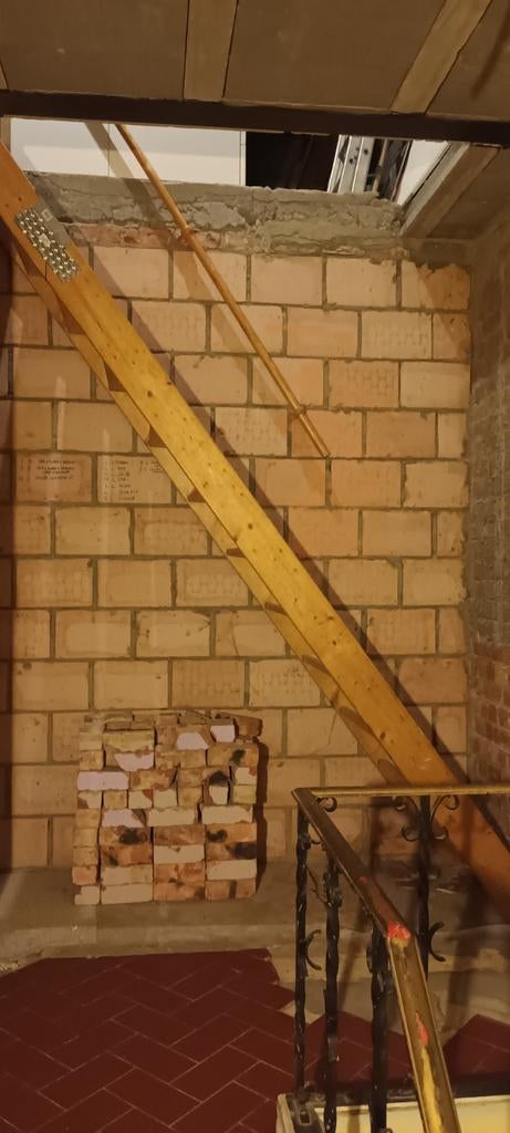 Escalier en béton, Enlèvement, Comme neuf, Escalier