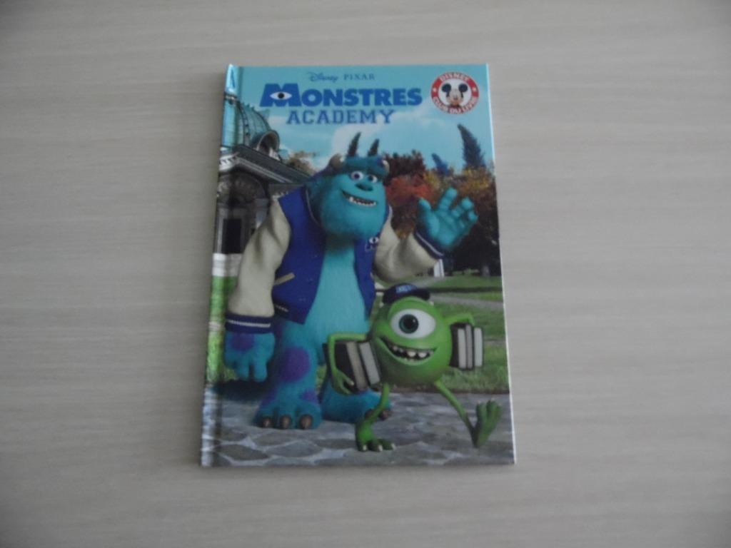 MONSTRES ACADEMY       MICKEY CLUB DU LIVRE, 5 of 6 jaar, Jongen of Meisje, Ophalen of Verzenden, Zo goed als nieuw