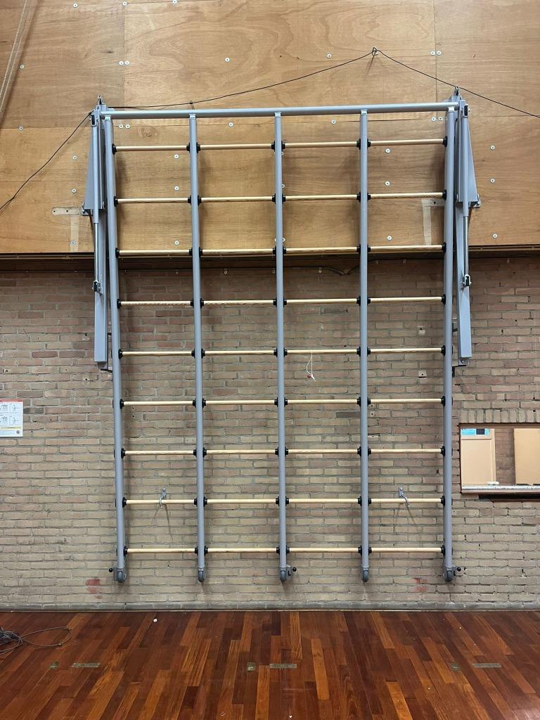 Sporthal klimrek gymzaal turnen, Sport en Fitness, Fitnessmaterialen, Gebruikt, Overige typen, Armen, Benen, Buik, Rug, Ophalen