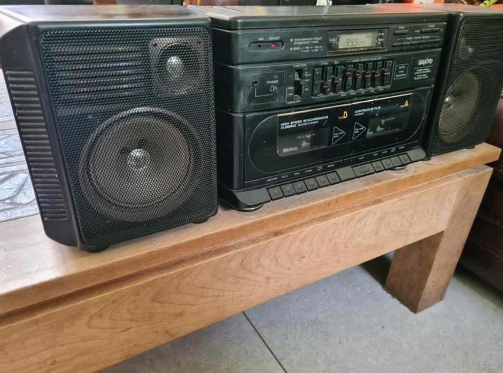 Cassette radio vintage x2 Sanyo Ghetto Blaster, Enlèvement ou Envoi