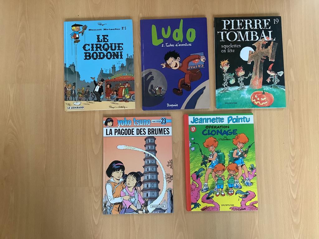 Lot de 5 BD en parfait état., Enlèvement ou Envoi, Comme neuf