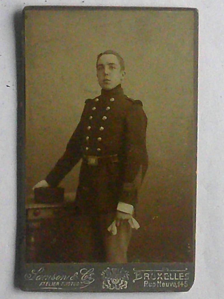 Cliché nominatif 1904 infanterie belge uniforme & camenbert, Collections, Envoi, Armée de terre, Photo ou Poster