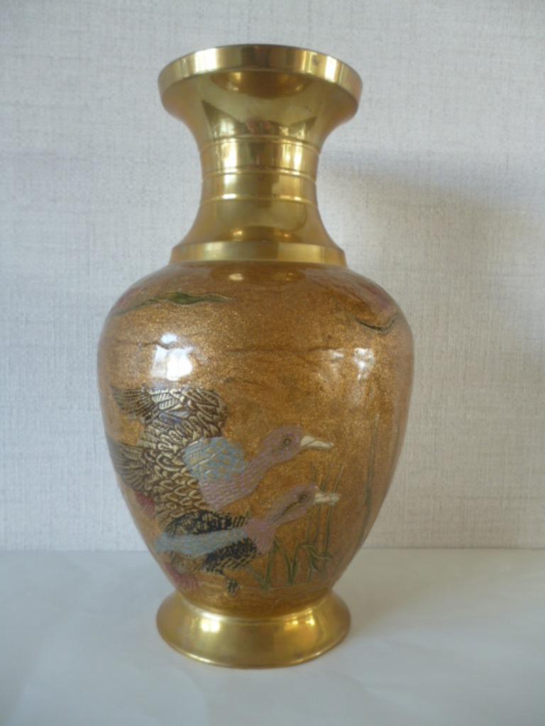 Cloisonne vaas hoogte 21,5cm, breedste diameter 12cm, Antiek en Kunst, Antiek | Vazen, Ophalen of Verzenden