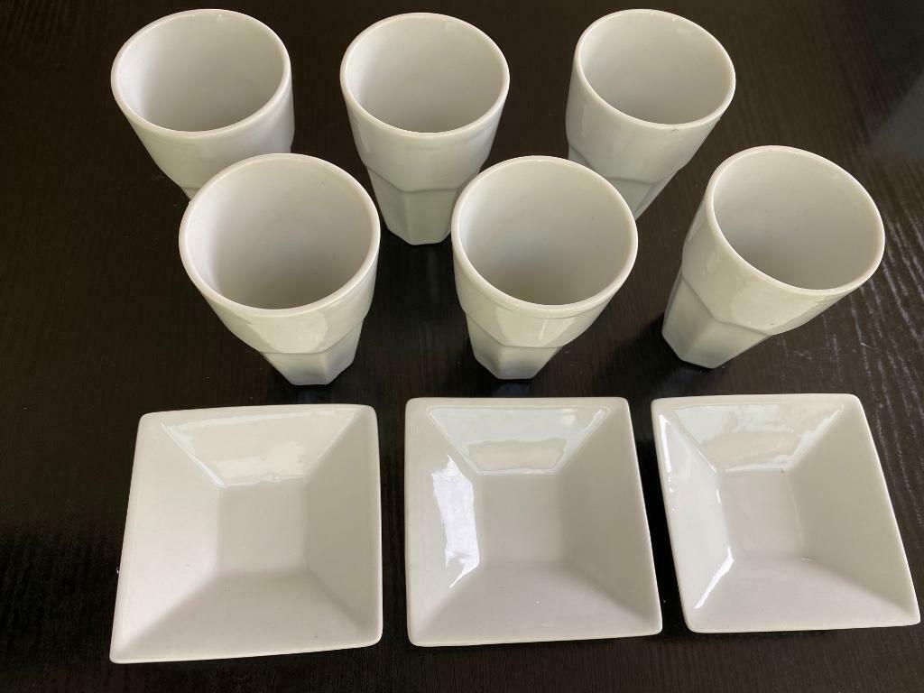6 hotel porseleinen kopjes + 3 kleine onderbordjes, Huis en Inrichting, Keuken | Servies, Overige materialen, Nieuw, Ophalen of Verzenden