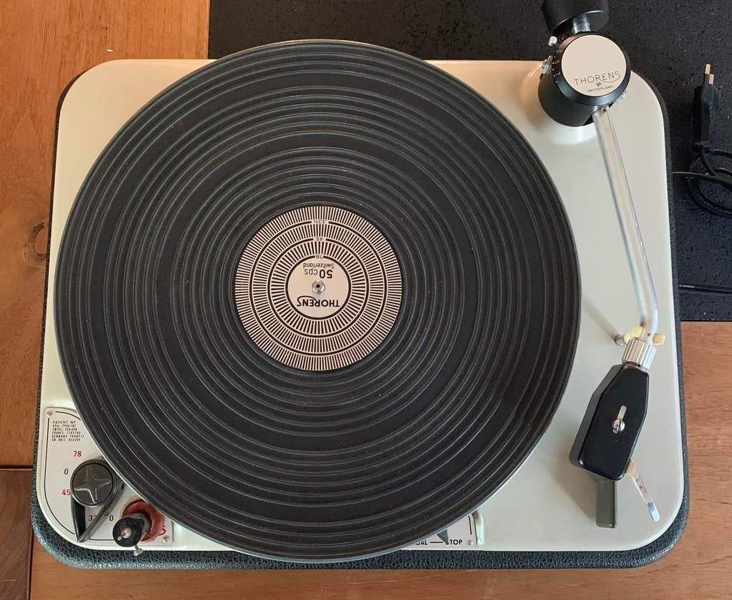 Platine Thorens TD 135, TV, Hi-fi & Vidéo, Tourne-disques, Utilisé, Tourne-disque, Thorens, Enlèvement