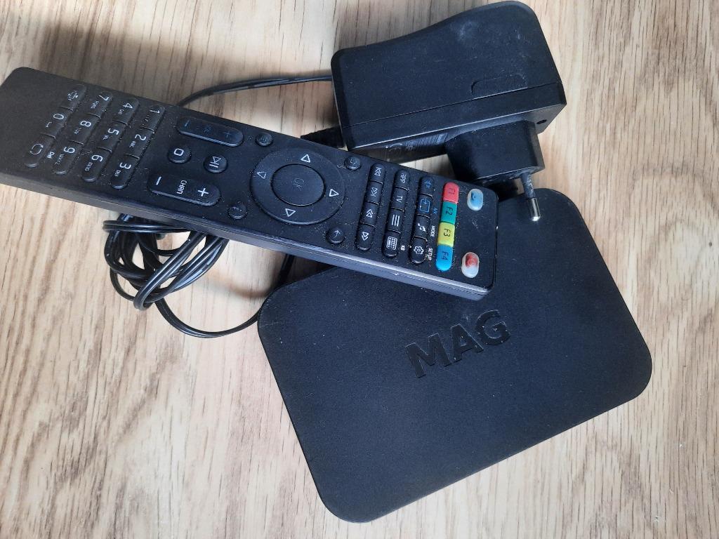 Box TV Mag 420, TV, Hi-fi & Vidéo, Enlèvement ou Envoi, Comme neuf, Audio optique, Sans disque dur