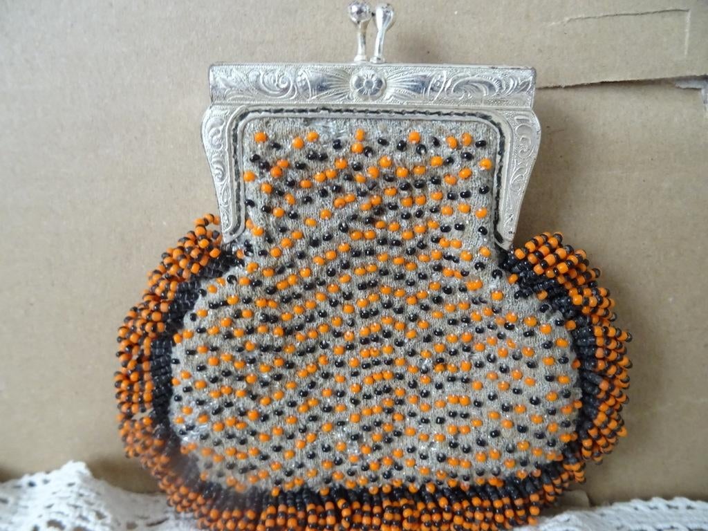 Curiosités porte-monnaie à perles vintage style Art déco, Enlèvement ou Envoi