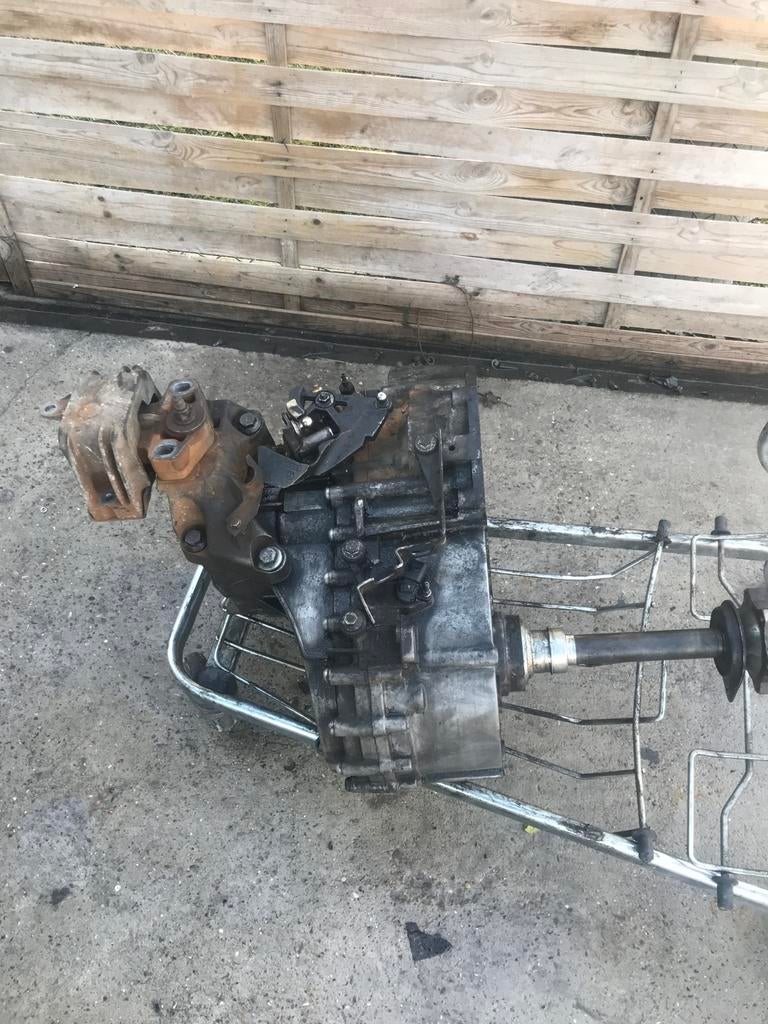 Versnellingsbakken 1.9 tdi vw audi, Ophalen, Audi