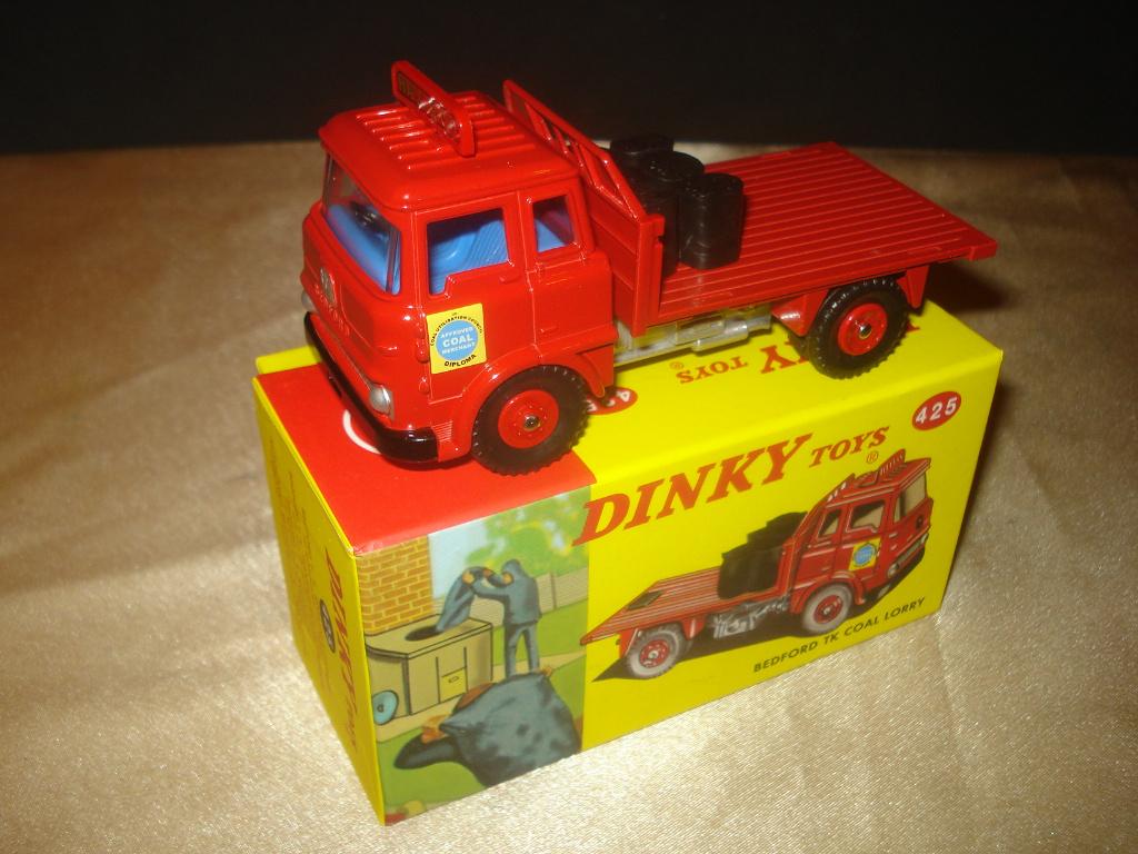 DINKY TOYS Bedford TK Coal Lorry Réédition + Boîte, Enlèvement ou Envoi, Neuf, Bus ou Camion, Dinky Toys