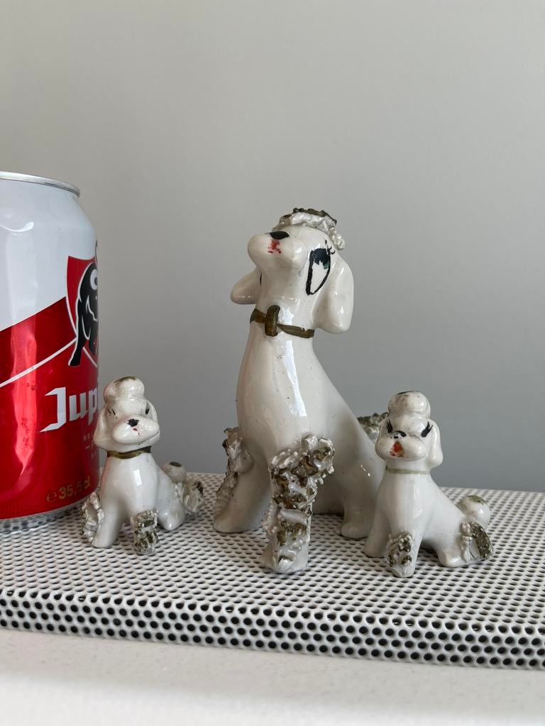 Vintage porseleinen beeldjes hondjes, Collections, Statues & Figurines, Comme neuf, Animal, Enlèvement ou Envoi