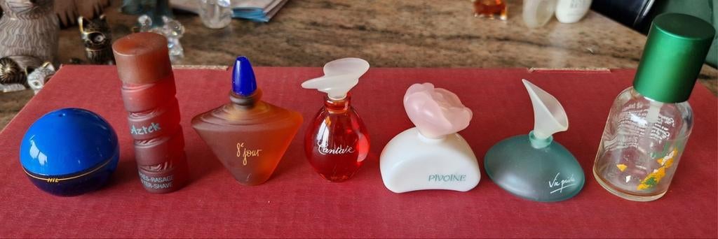 Lot de 7 miniatures de parfum d' Yves Rocher, Ophalen of Verzenden, Zo goed als nieuw