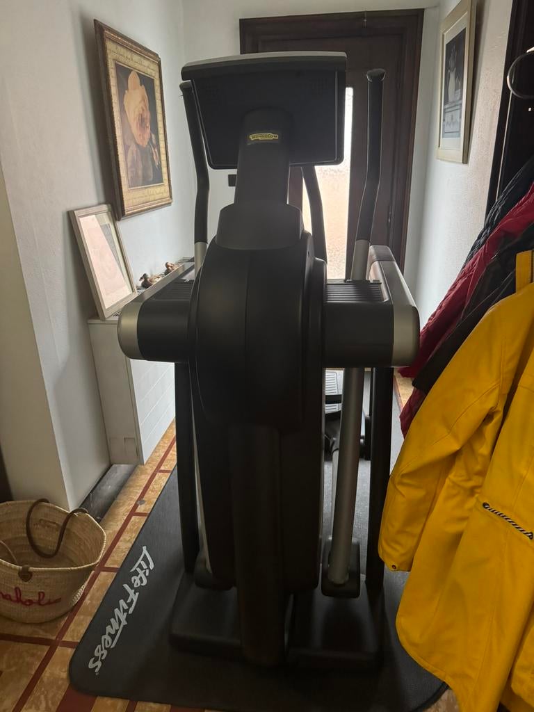 Crosstrainer Technogym, Enlèvement, Comme neuf, Vélo elliptique