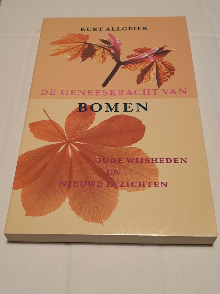 Kurt Allgeier - De geneeskracht van bomen, Ophalen of Verzenden, Zo goed als nieuw, K. Allgeier