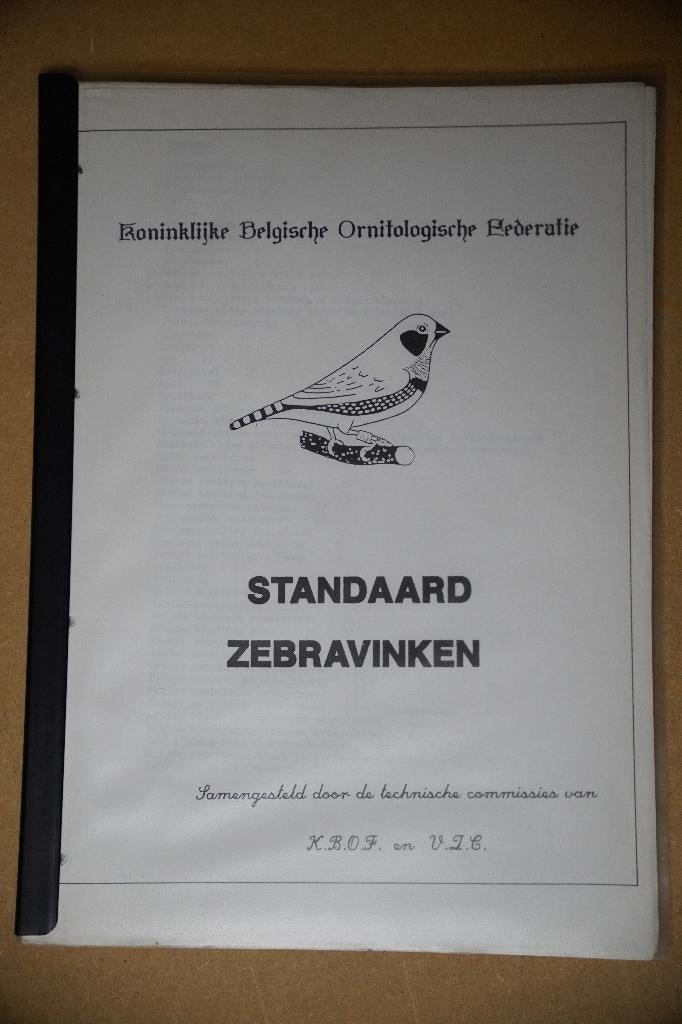 Vogelboek: Standaard zebravinken K.B.O.F + V.Z.C., Boeken, Ophalen of Verzenden, Zo goed als nieuw, Vogels, Kbof en vzc