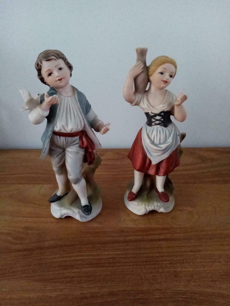 2 figurines en biscuits., Enlèvement, Comme neuf
