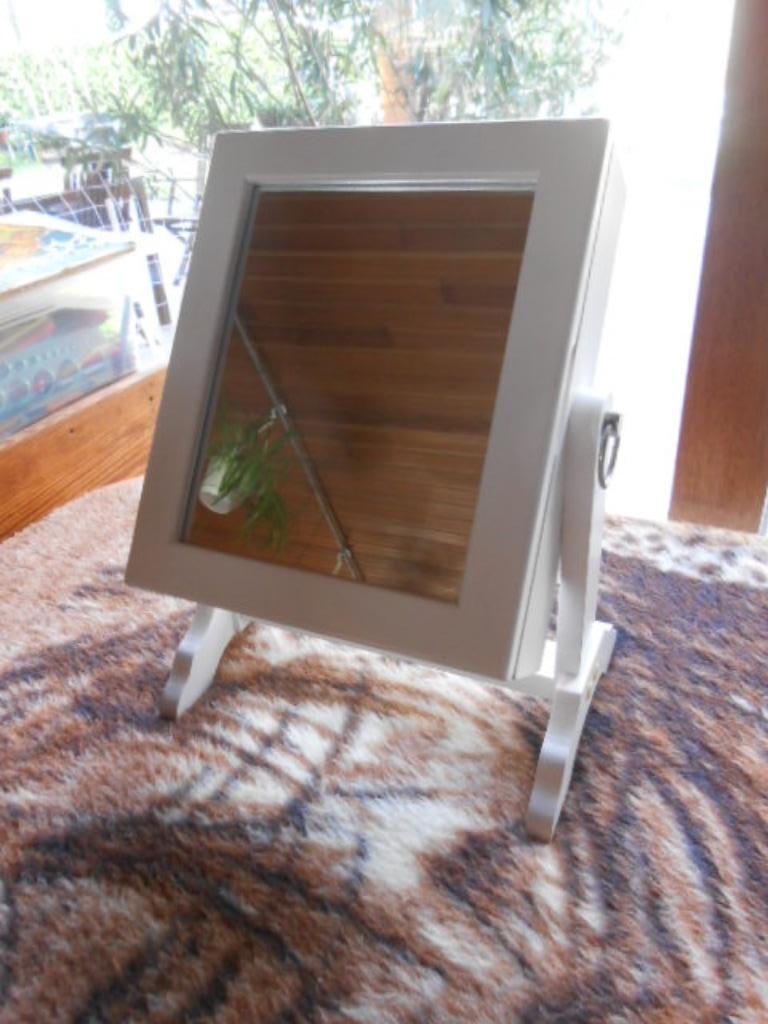 boîte à bijoux en bois blanc avec miroir 30 cm x 22 cm, Enlèvement ou Envoi, Utilisé, Blanc, Avec miroir(s)