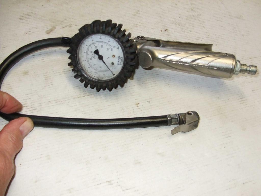 gonfleur pour pneu auto, camionnette, etc  jusque 10 bar, Enlèvement ou Envoi, Utilisé