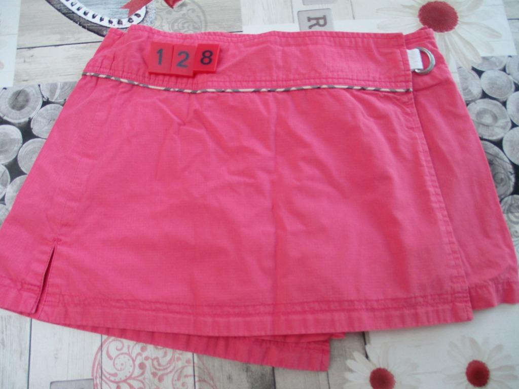 Jupe rose Burberry taille 128, Robe ou Jupe, Enlèvement ou Envoi, Comme neuf, Burberry