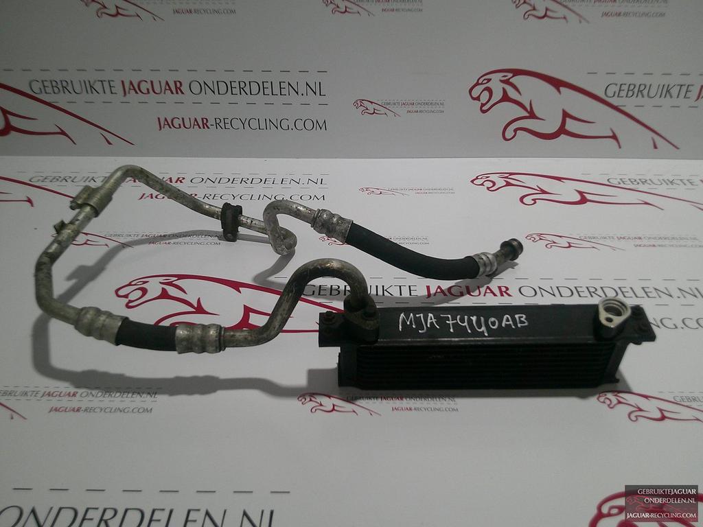Olie koeler met slang rechts Jaguar XK8 / XKR MJA7440AB, Gebruikt, -, Ophalen of Verzenden, Jaguar