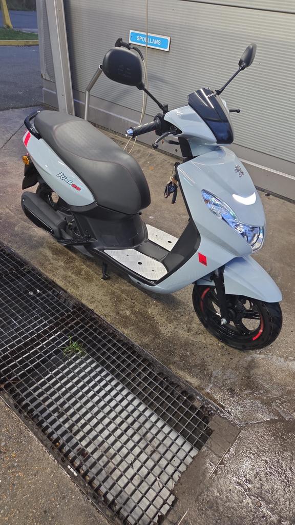 Peugeot Kisbee R Euro 5 A klasse, Ophalen